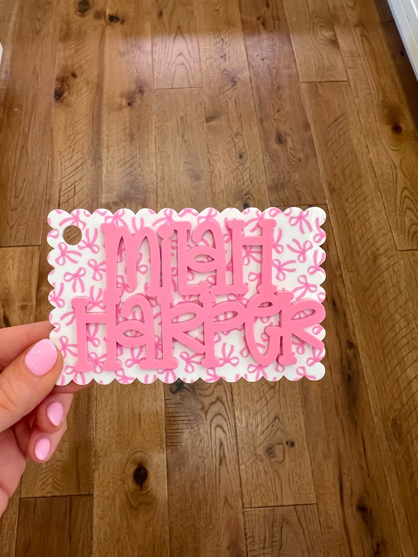 Backpack Tags (scallops)
